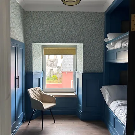 Creagh Road House * Ballinrobe